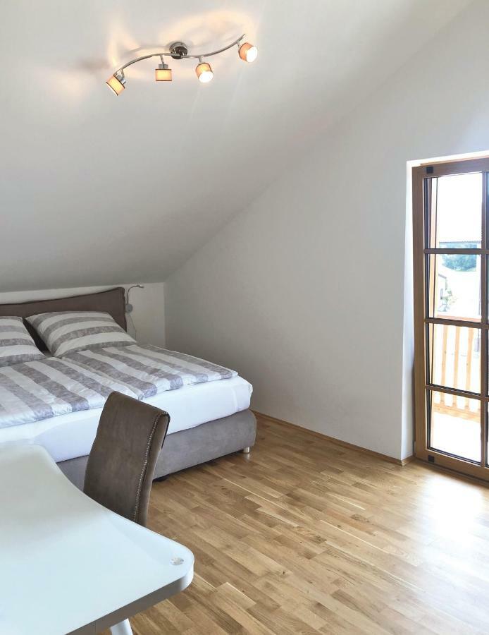 Ferienwohnungen Thum Rosenheim Ngoại thất bức ảnh